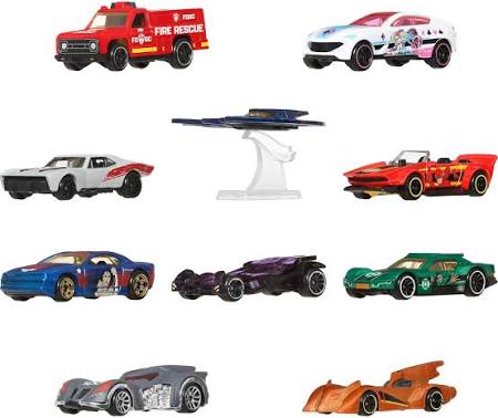 Hot WheelsToy Cars, 10-Pack of Batman-Themed 1:64 Scale Die-Cast Vehicles, Popular Hero, Sidekick & Villain Castings from The Global Franchise